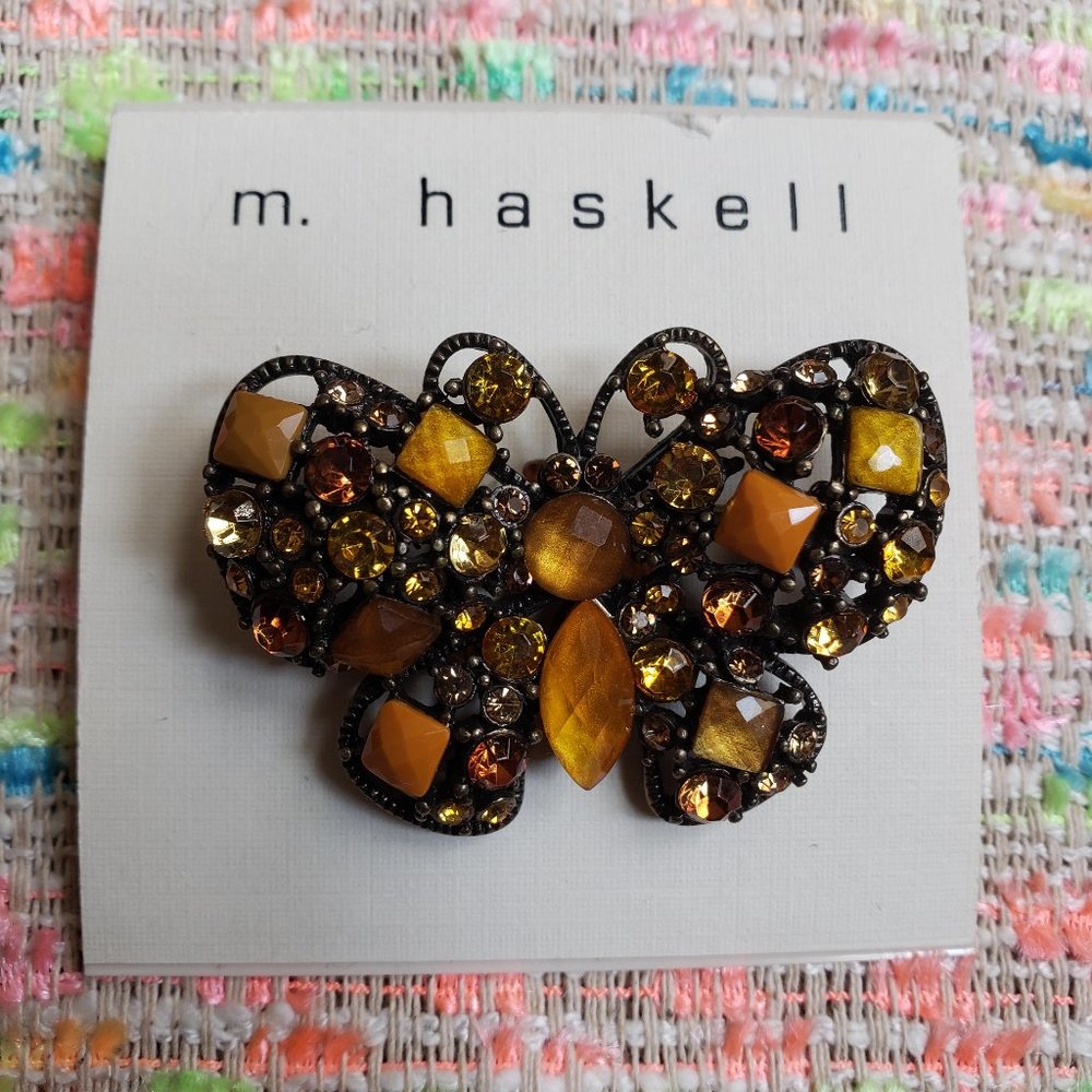 Adorable sparkling crystals butterfly brooch